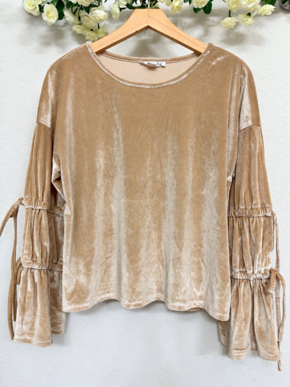Loveriche • Champagne Velvet Tiered Tie Bell Sleeve Top Small
